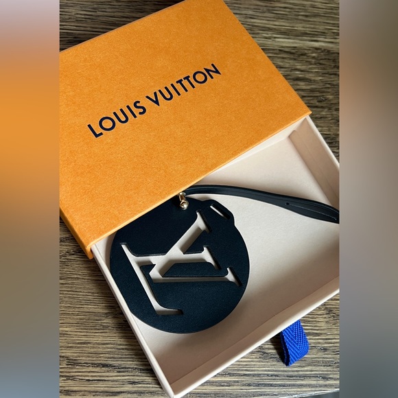 Louis Vuitton Accessories - SOLD New Authentic Louis Vuitton Montsouris Leather Charm